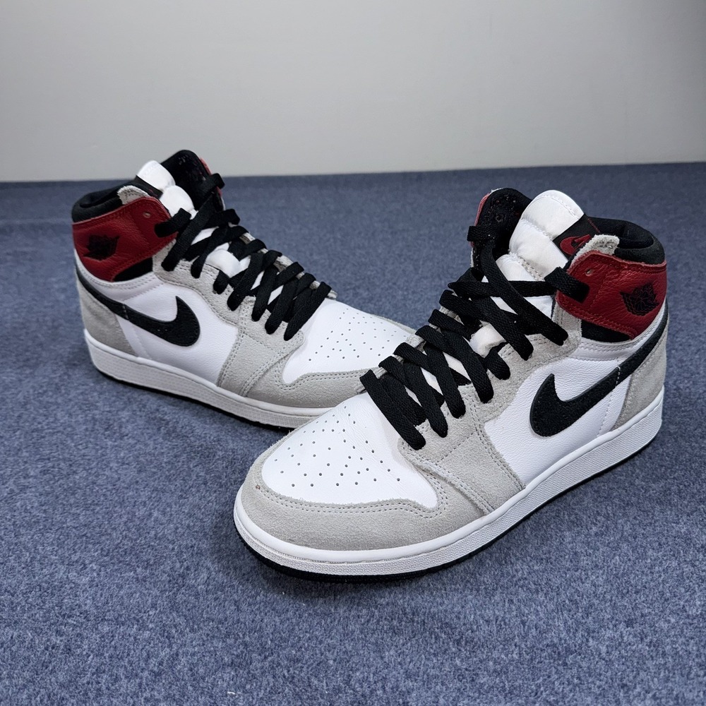 Nike Air Jordan 1 Retro High OG Light Smoke Grey GS Size 6.5Y 575441-126 - Picture 1 of 8